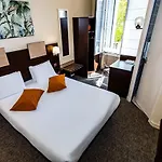 Hotel De Champagne 3*