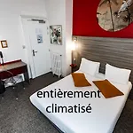 De Champagne Hotel 3*