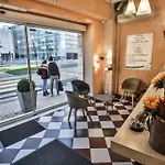 De Champagne Hotel 3*
