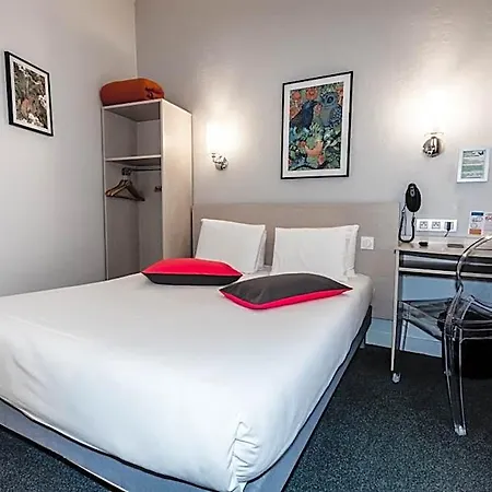 Hotel De Champagne 3*
