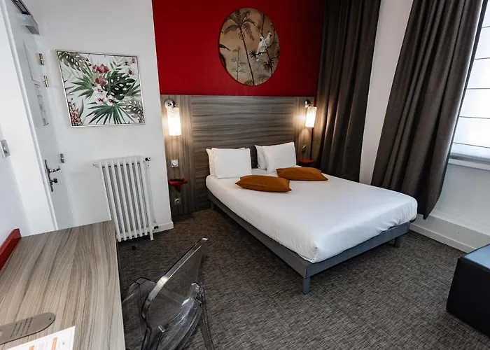 Hotel De Champagne 3*