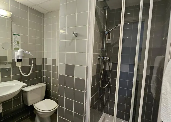 尚巴尼酒店 酒店 3*