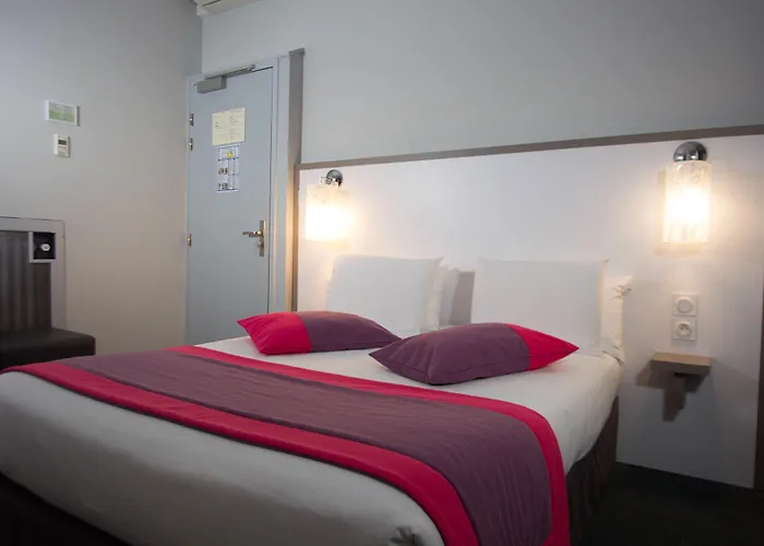 De Champagne Otel 3*